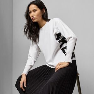 TED BAKER Sweater Size TED 1 / USA 4 NWT